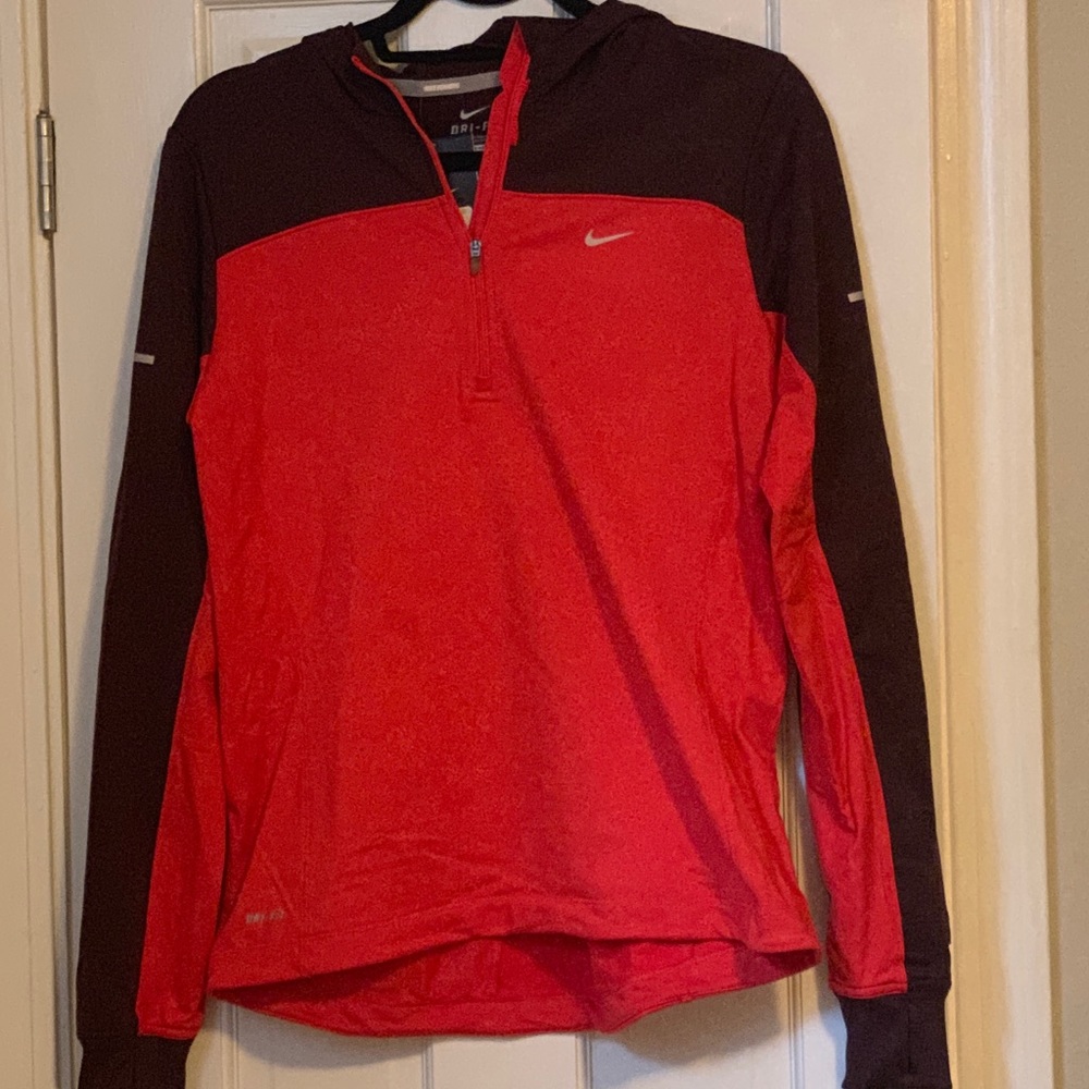 Hooded Nike Dri-fit running pullover